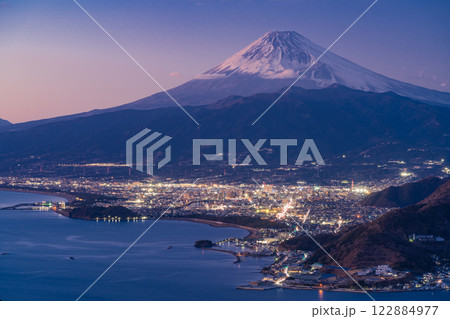 【静岡県】発端丈山から眺める富士山・夕景 【静岡県】発端丈山から眺める富士山・夕景 122884977