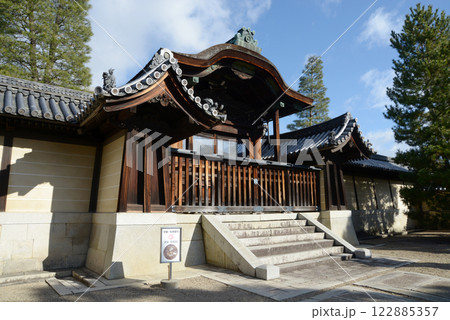 妙心寺　大方丈の唐門　京都市右京区花園 122885357