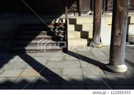 妙心寺　法堂の石段　京都市右京区花園 122885455