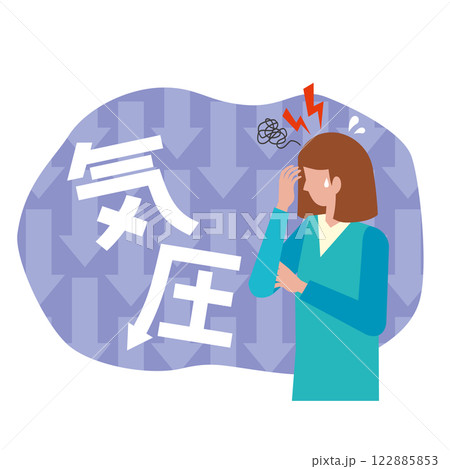 気圧低下による体調不良の女性 122885853