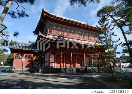 妙心寺　三門　京都市右京区花園 122886336