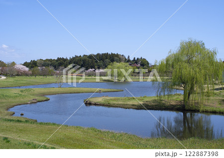 春の偕楽園公園と好文亭 122887398