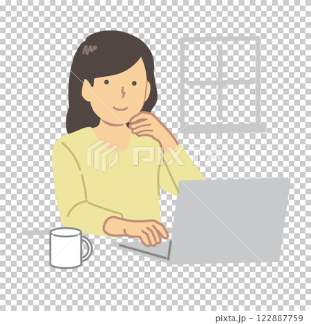 パソコンを扱う女性 パソコンを扱う女性 122887759