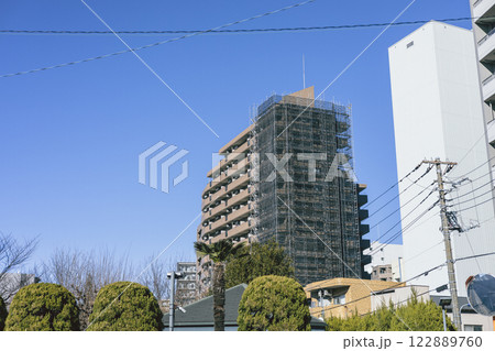 マンションの外壁工事 122889760