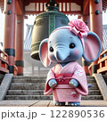 お寺の鐘の前にいる着物を着た水色の象 122890536