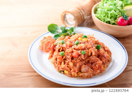 チキンライス　（ ケチャップライス ） 122893764