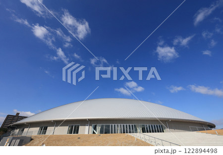 サンポート高松の「あなぶきアリーナ香川」（香川県立アリーナ） 122894498