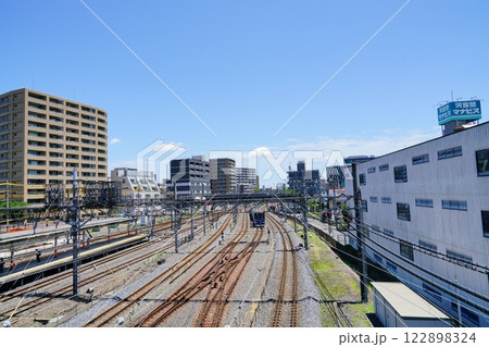 青空の春日部駅 122898324