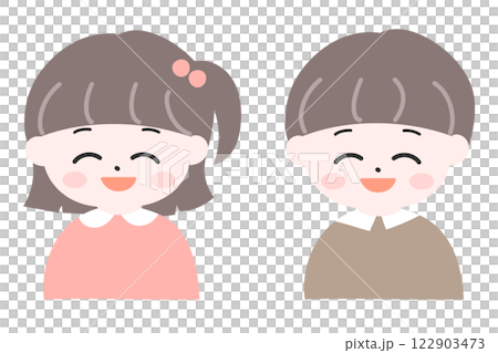 圖：小女孩和小男孩並肩站著，上身微笑 122903473