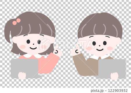 ノートパソコンで授業をする小学生のイラスト　PC 子供　学習 122903932
