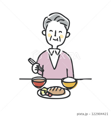 食事をするシニア男性 122904421