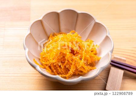 にんじんの明太子和え にんじんの明太子和え 122908789