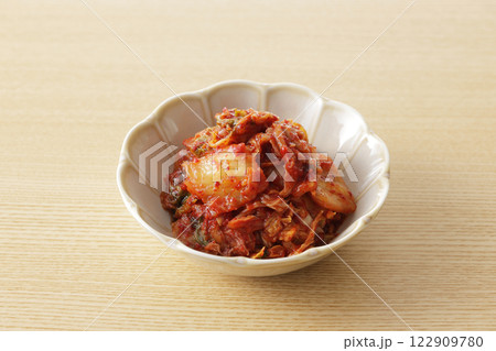 韓国の辛くて美味しい白菜のキムチ 韓国の辛くて美味しい白菜のキムチ 122909780