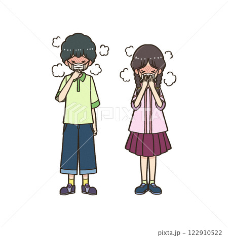 マスクをつけて咳をする男の子と女の子 122910522