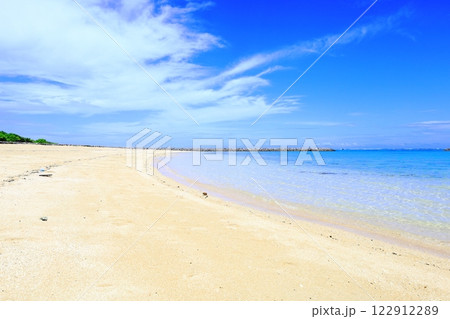 石垣島の美しいビーチ　マエサトビーチ 122912289