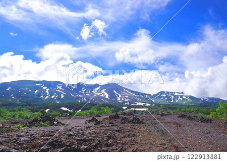 十勝岳望岳台からの十勝岳 122913881