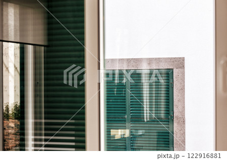 view through the window 122916881