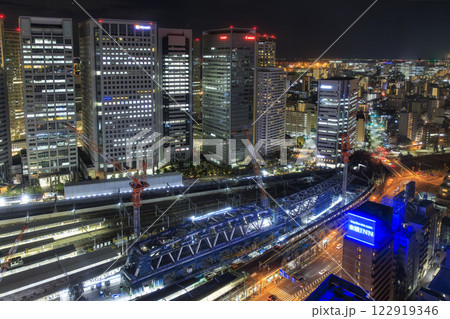 品川駅付近の夜景 122919346