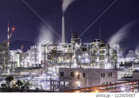 周南工場夜景　東ソー　南陽事業所　山口県周南市 122920807