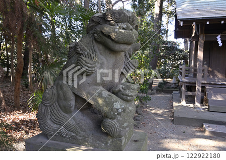 神社の狛犬 神社の狛犬 122922180