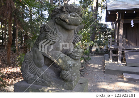 神社の狛犬 神社の狛犬 122922181