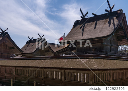 日本の島根県にある出雲大社の風景 122922503