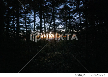 国師ヶ岳、甲武信ヶ岳と周辺の景色 国師ヶ岳、甲武信ヶ岳と周辺の景色 122924773