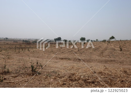 ナイジェリア連邦首都領域のグワグワラダ(ツンガマジェ) ナイジェリア連邦首都領域のグワグワラダ(ツンガマジェ) 122925023