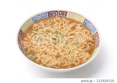 インスタントラーメン インスタントラーメン 122926310