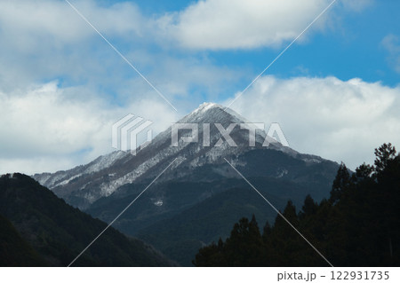 高見山雪景色 【奈良県東吉野村】 高見山雪景色 【奈良県東吉野村】 122931735