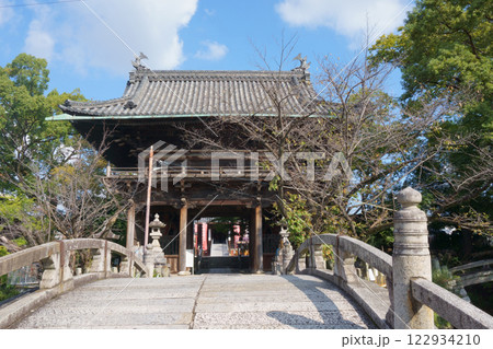 なごや七福神めぐり 尾張四観音 笠寺観音 山門 なごや七福神めぐり 尾張四観音 笠寺観音 山門 122934210