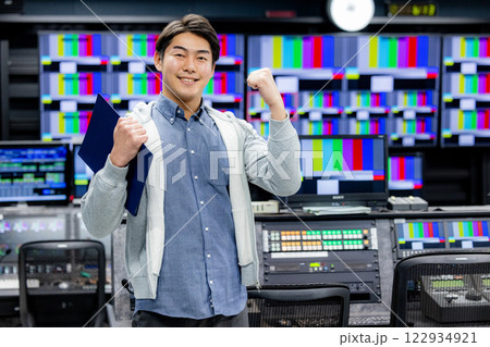 制作スタッフ　テレビ局 122934921