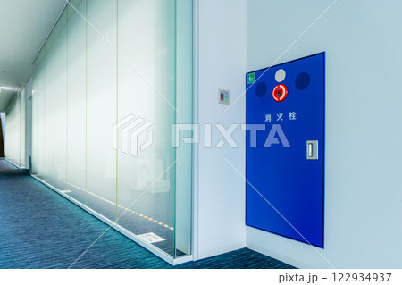 青い消火栓 青い消火栓 122934937