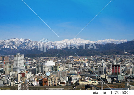 霊峰白山　福井市からの風景 122936009