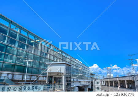 神奈川県川崎市の都市風景 登戸駅 神奈川県川崎市の都市風景 登戸駅 122936779