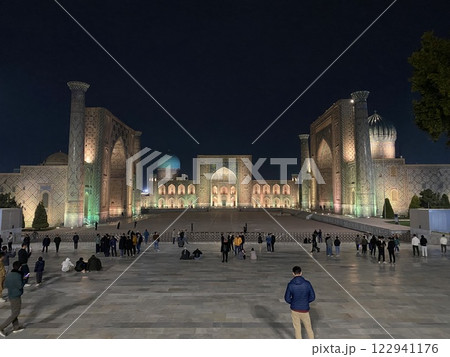 レギスタン広場 レギスタン広場 122941176