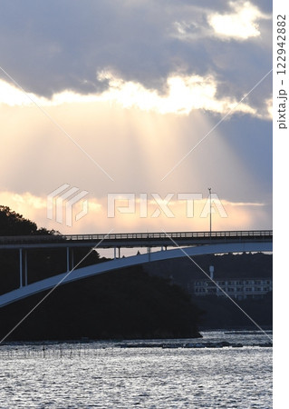 賢島大橋と光沢 賢島大橋と光沢 122942882