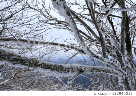 高見山の美しい霧氷 122943015