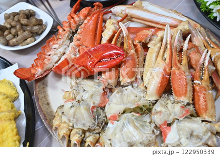 Korean seafood dishes. Korean king Crab and lobster Korean seafood dishes. Korean king Crab and lobster 122950339