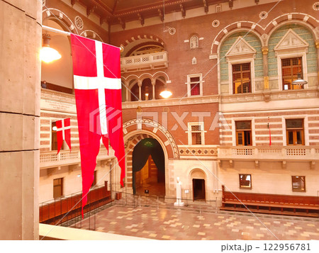 People in the Great Hall of Copenhagen City Hall. The current building was inaugurated in 1905 122956781