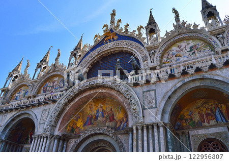 Saint Mark s Basilica in Venice, Italy. St Mark s Basilica is one of the main travel attractions of Venice. Luxury facade of Saint Mark s Basilica 122956807