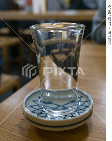 もっきり日本酒 122958435