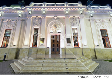 Azerbaijan State Puppet Theatre Shines at Night in Baku, Highlighting Its Architecture and Cultural Importance Azerbaijan State Puppet Theatre Shines at Night in Baku, Highlighting Its Architecture and Cultural Importance 122959668