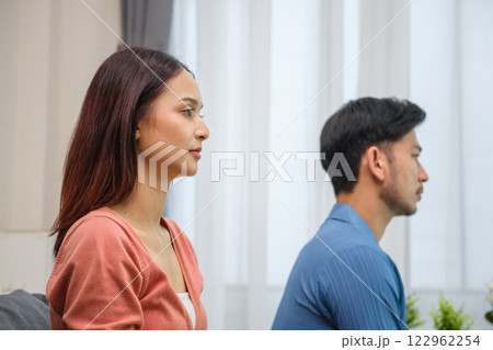 Asian marriage spouses relationship crisis conflict visit appointment psychotherapist office Asian marriage spouses relationship crisis conflict visit appointment psychotherapist office 122962254