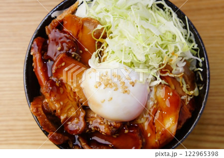 やわらか焼き豚丼 122965398