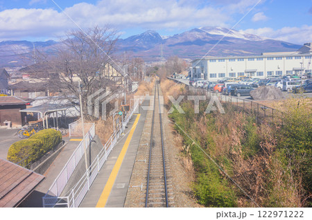 【美里駅】真っ直ぐな線路と浅間山【小諸市】 【美里駅】真っ直ぐな線路と浅間山【小諸市】 122971222