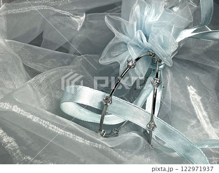 Elegant Diamond Earrings 122971937