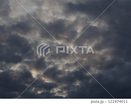 朧げな空 朧げな空 122974011