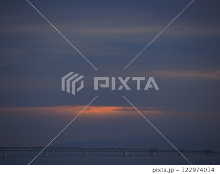 朧げな空 朧げな空 122974014