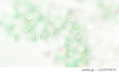 ふんわりキラキラ背景　ぼかしグラデーション　緑色　パステル　カラフル玉ボケ光 122974473
